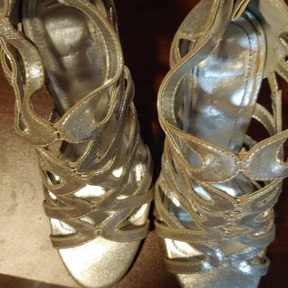 Wedges - Picture 4 of 4